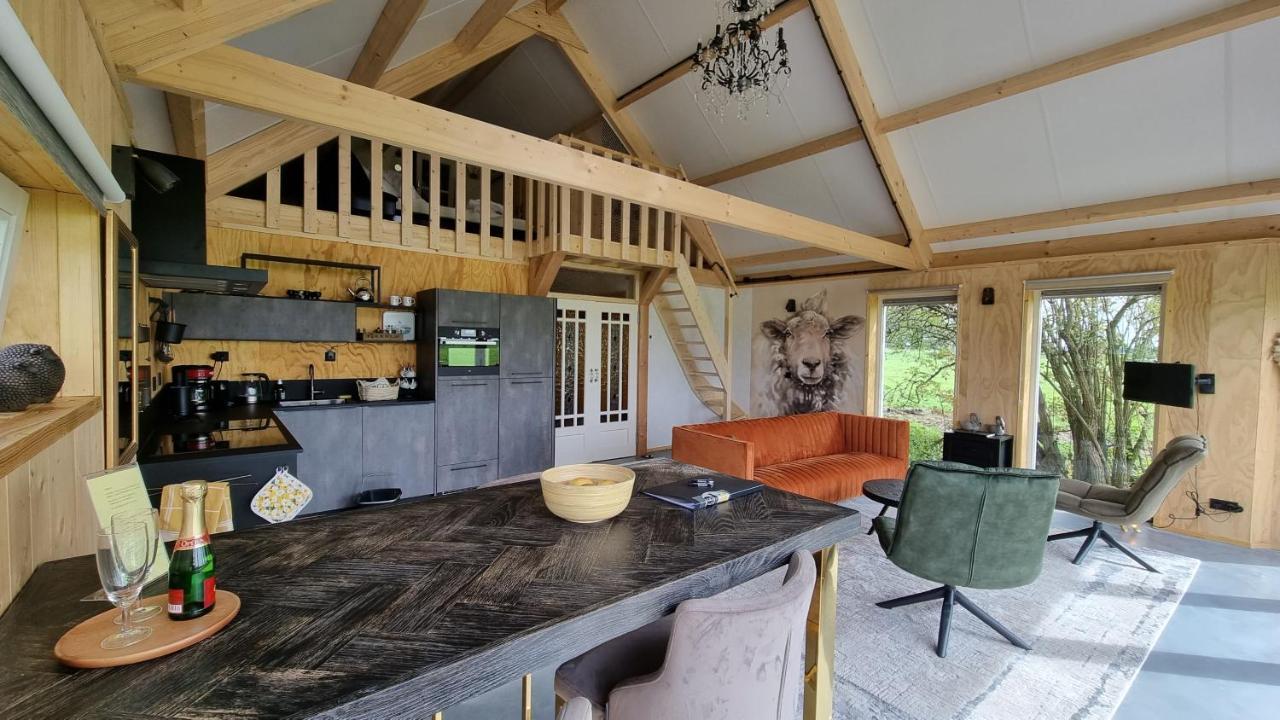 City Farmers Lodge, A Guesthouse With A Skyline View In Rural Amsterdam Exterior foto